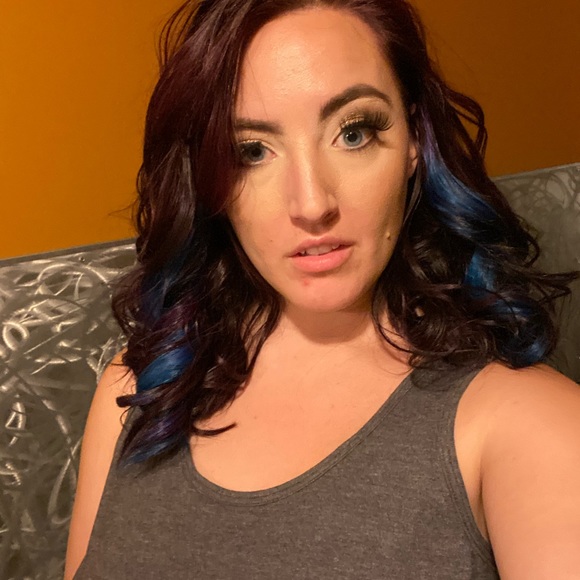 Meet your Posher, Tanya - Picture 1 of 1